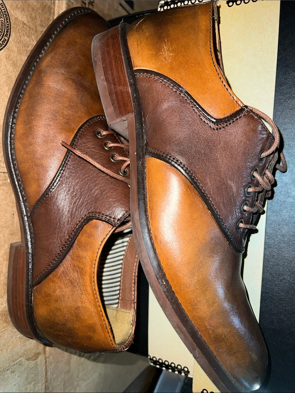 Johnston & Murphy Two-Tone Brown Leather Oxford Shoes